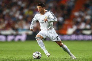 米兰体育官网入口-Faker操作神技让人惊叹，faker操作gif