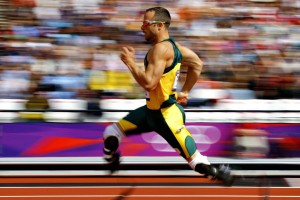 米兰体育在线下载-FIFA电竞世界杯开赛，选手技术与心理对抗激烈，fifa足球世界电竞世界杯