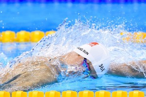 米兰体育官方网页版-Faker操作风采震撼赛场观众，faker操作名场面